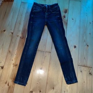 size 8 Kancan jeans